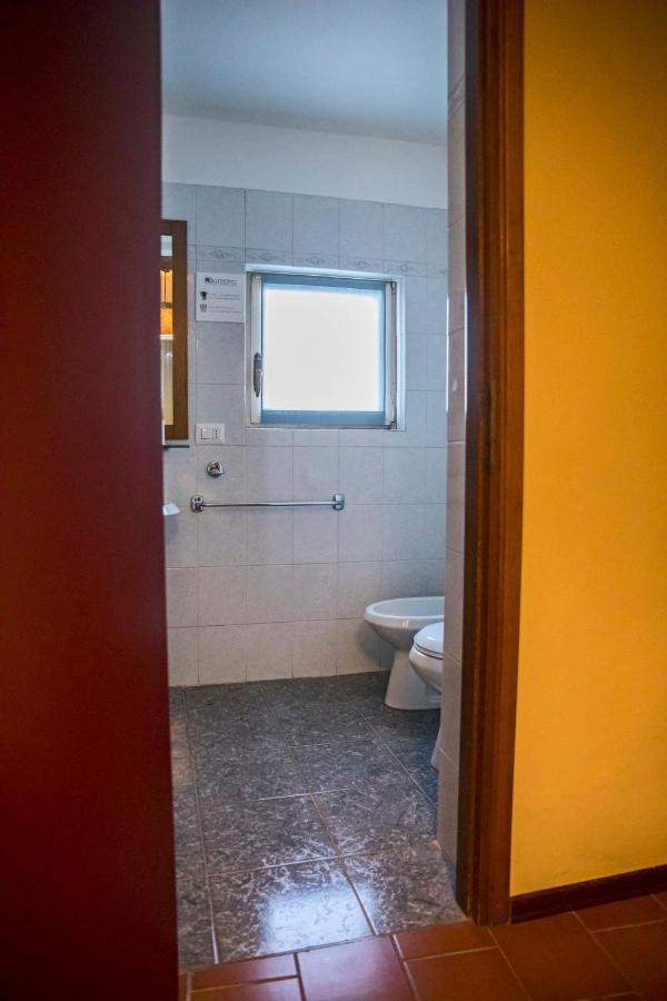 Bastimento Hotel Fiorenzuola d'Arda Exterior photo